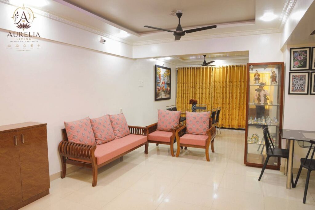 Best Girls PG In Kothrud, Girls PG in Kothrud Near MIT, Gallery
